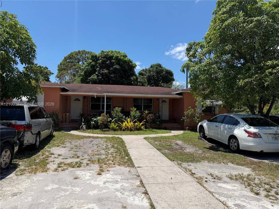 Property photo for 126 NW 118th Street, Miami, FL