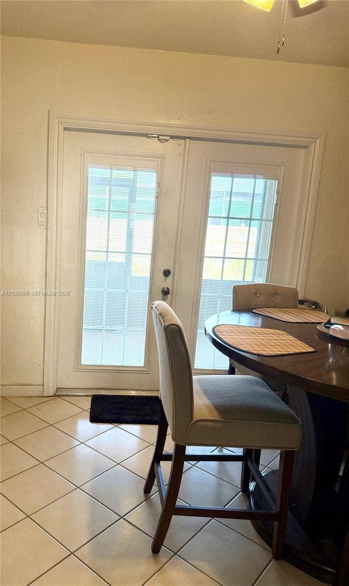 3851 SW 11th Street, Fort Lauderdale, FL 33312 Photo 11