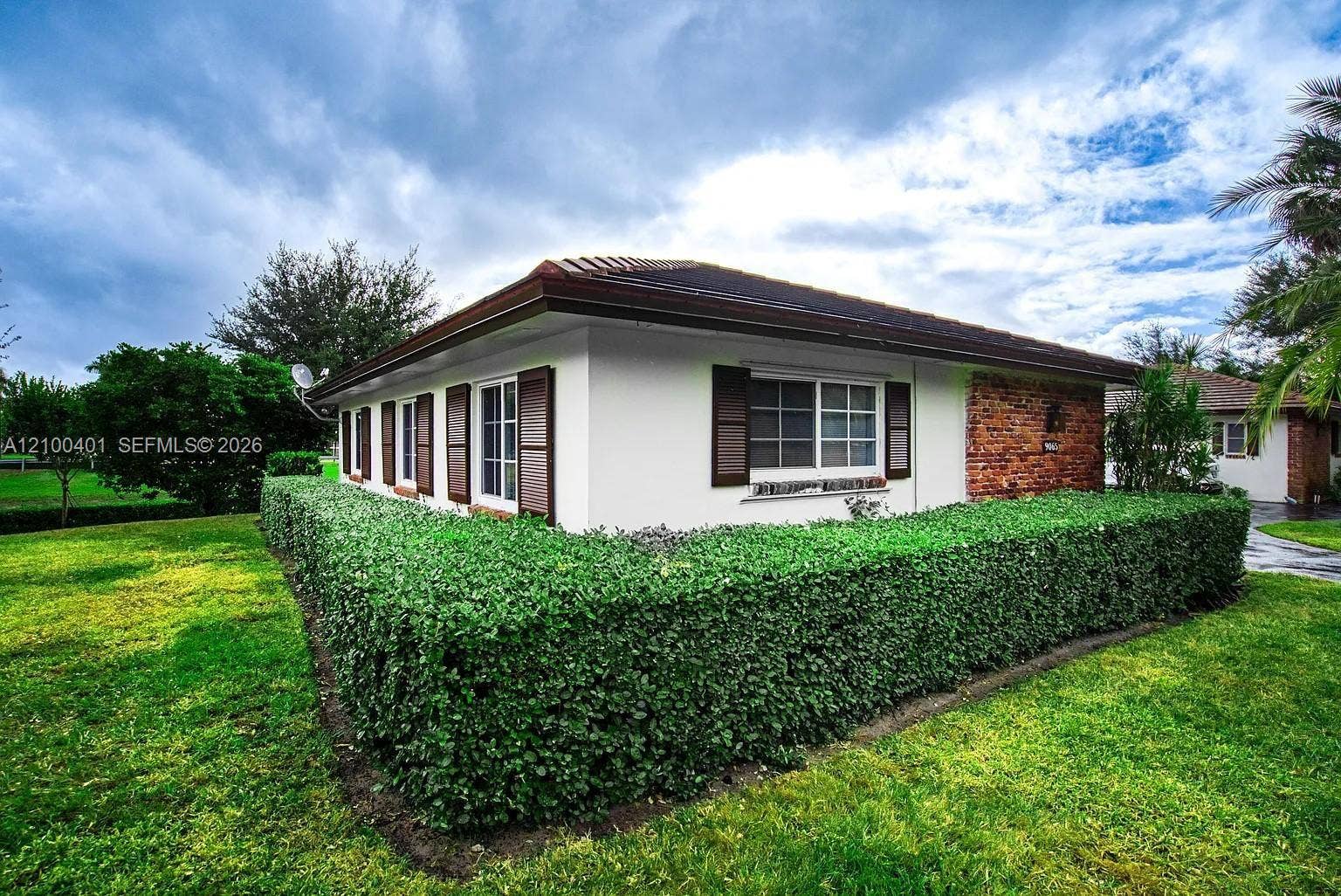9065 Thunderbird Drive, Coral Springs, FL 33065 Photo 3