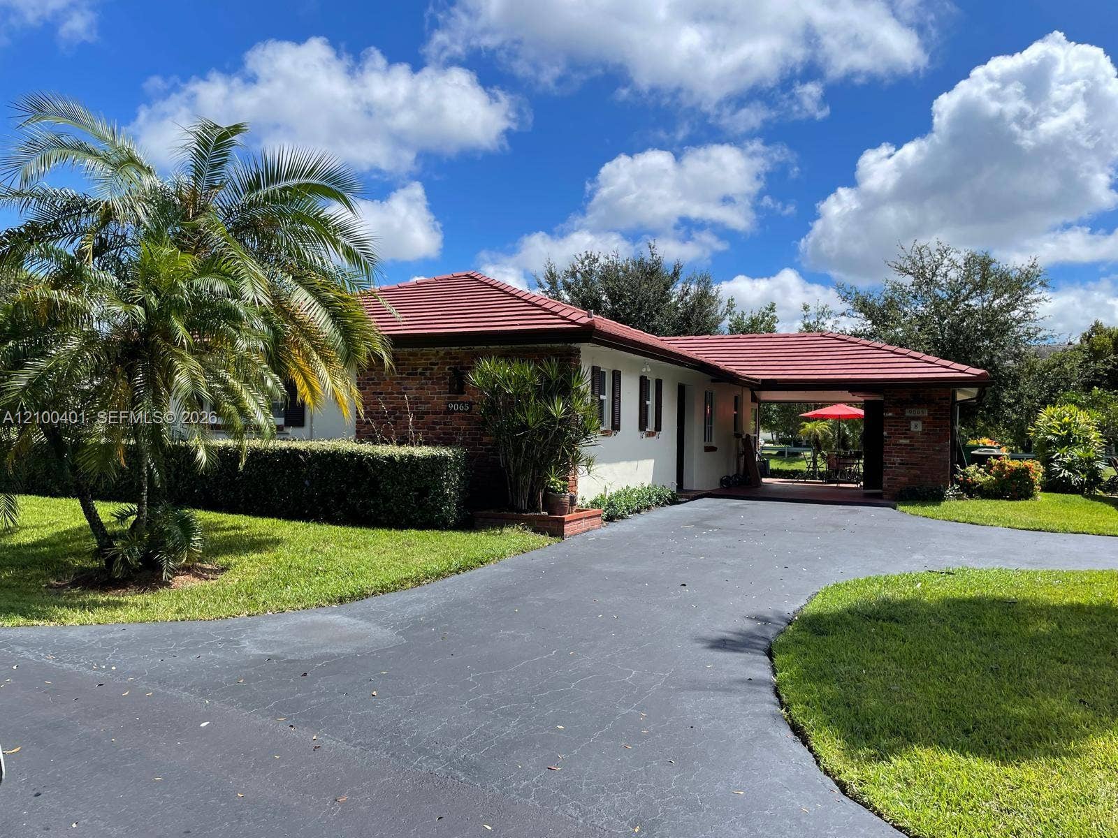 9065 Thunderbird Drive, Coral Springs, FL 33065 Photo 1