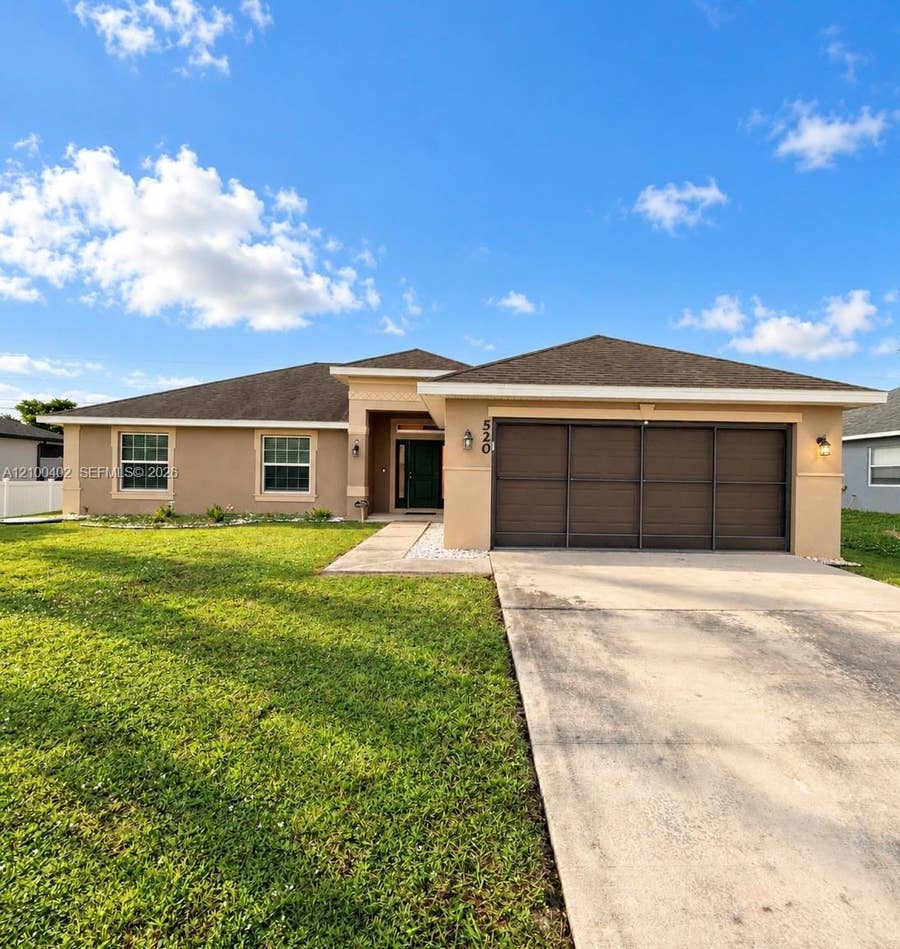 Property photo for 520 SW Kabot Avenue, Port St Lucie, FL