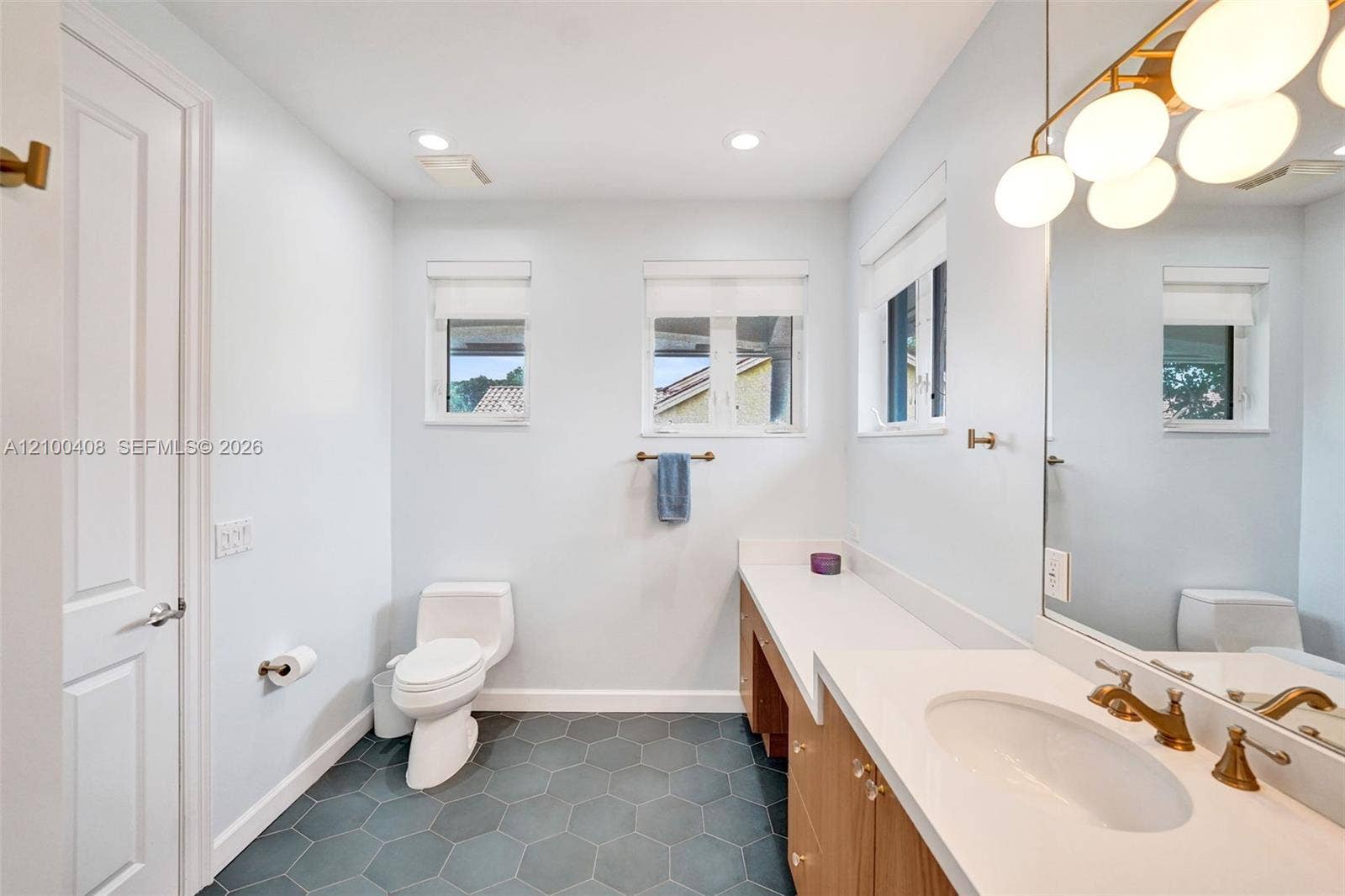 1950 Blue Water Terrace S, Lauderdale By The Sea, FL 33308 Photo 64