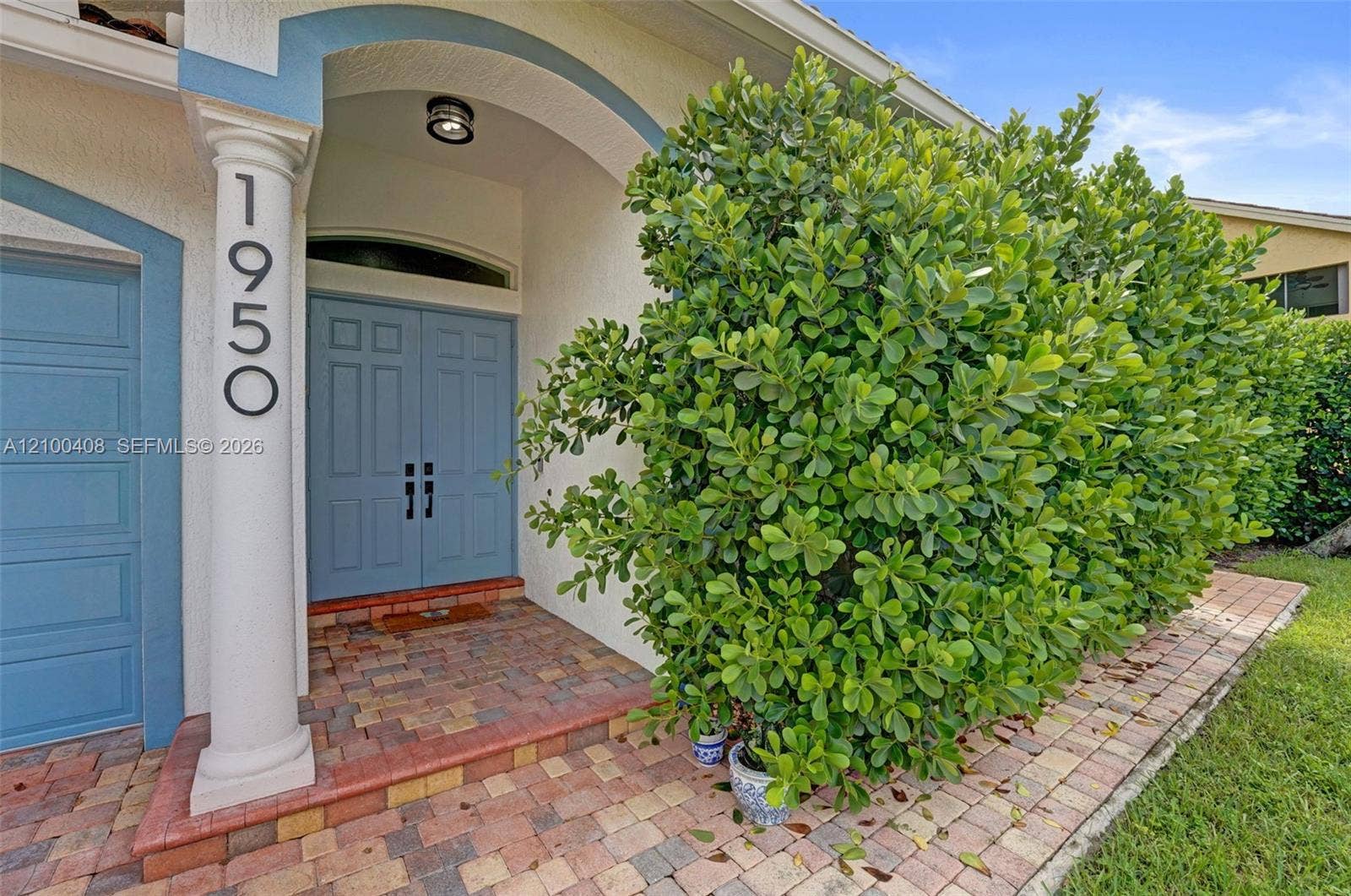 1950 Blue Water Terrace S, Lauderdale By The Sea, FL 33308 Photo 5