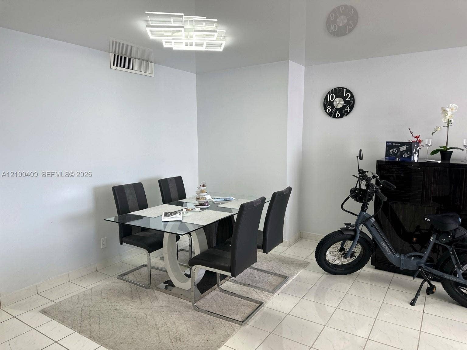 2500 Parkview Drive, #2018, Hallandale Beach, FL 33009 Photo 8
