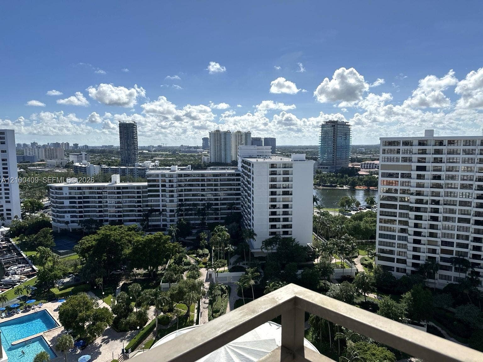 2500 Parkview Drive, #2018, Hallandale Beach, FL 33009 Photo 13