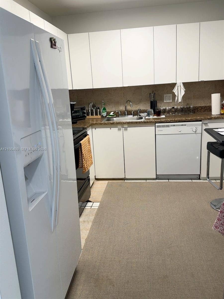 2500 Parkview Drive, #2018, Hallandale Beach, FL 33009 Photo 30