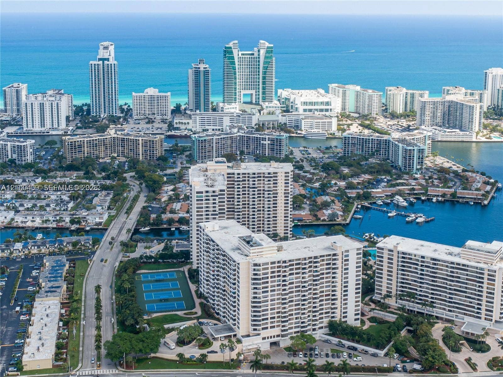 2500 Parkview Drive, #2018, Hallandale Beach, FL 33009 Photo 2