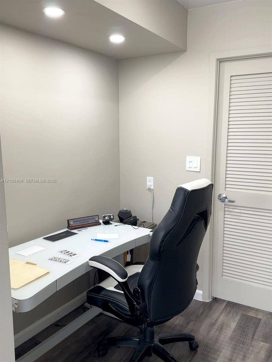 2500 Parkview Drive, #2018, Hallandale Beach, FL 33009 Photo 24