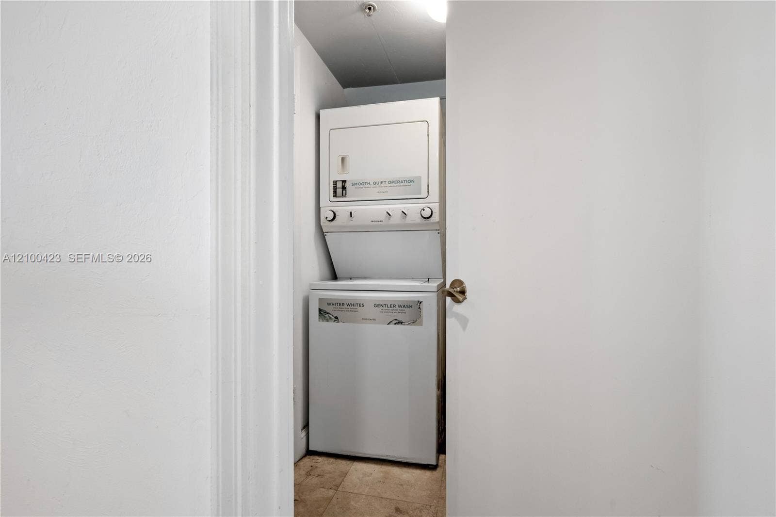 15051 Royal Oaks Lane, #402, North Miami, FL 33181 Photo 20