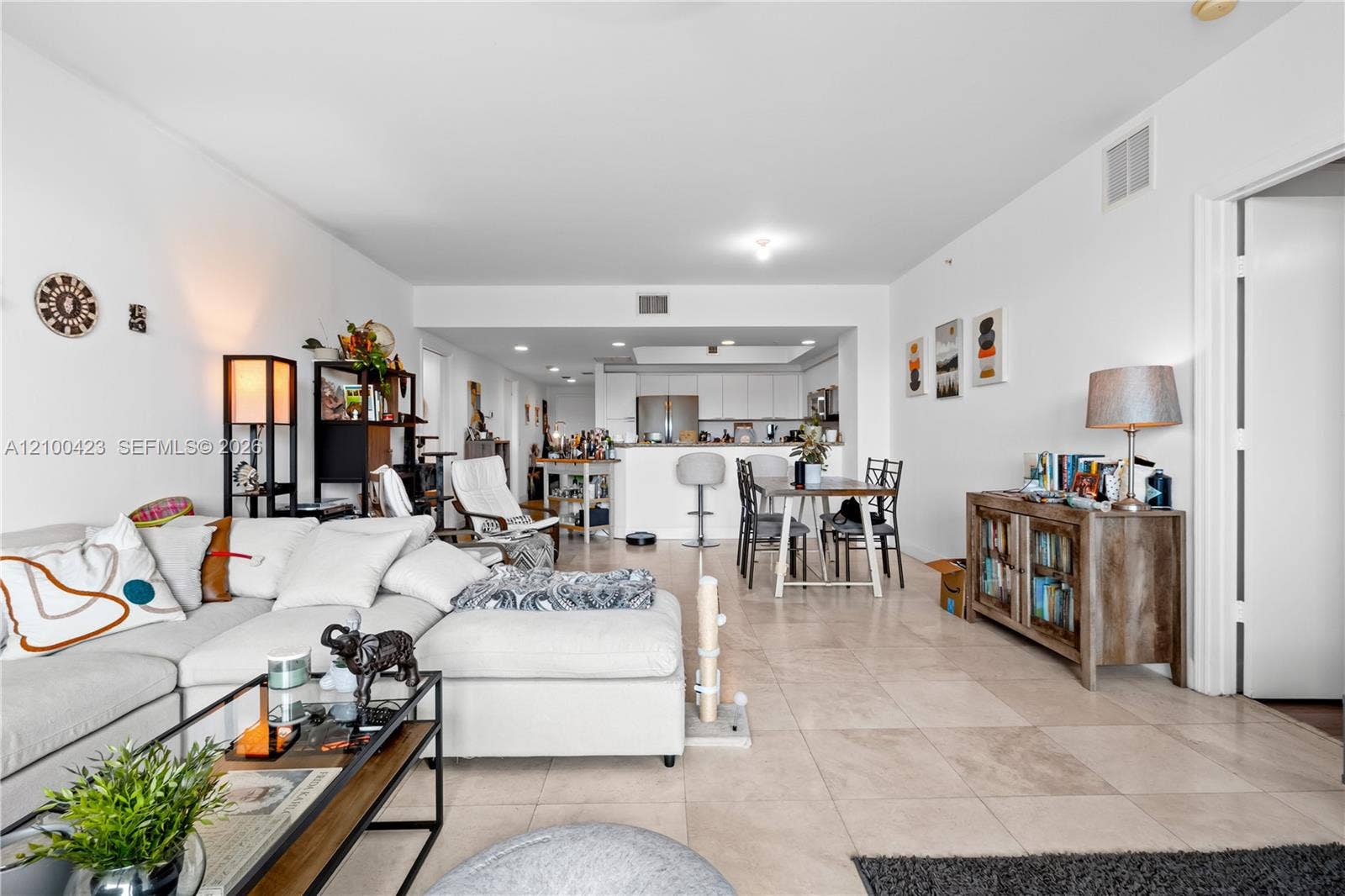 15051 Royal Oaks Lane, #402, North Miami, FL 33181 Photo 12
