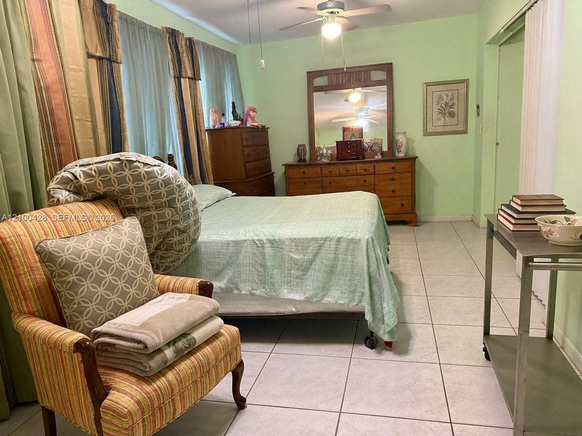 6641 SW 5th Street, Pembroke Pines, FL 33023 Room Staged Empty