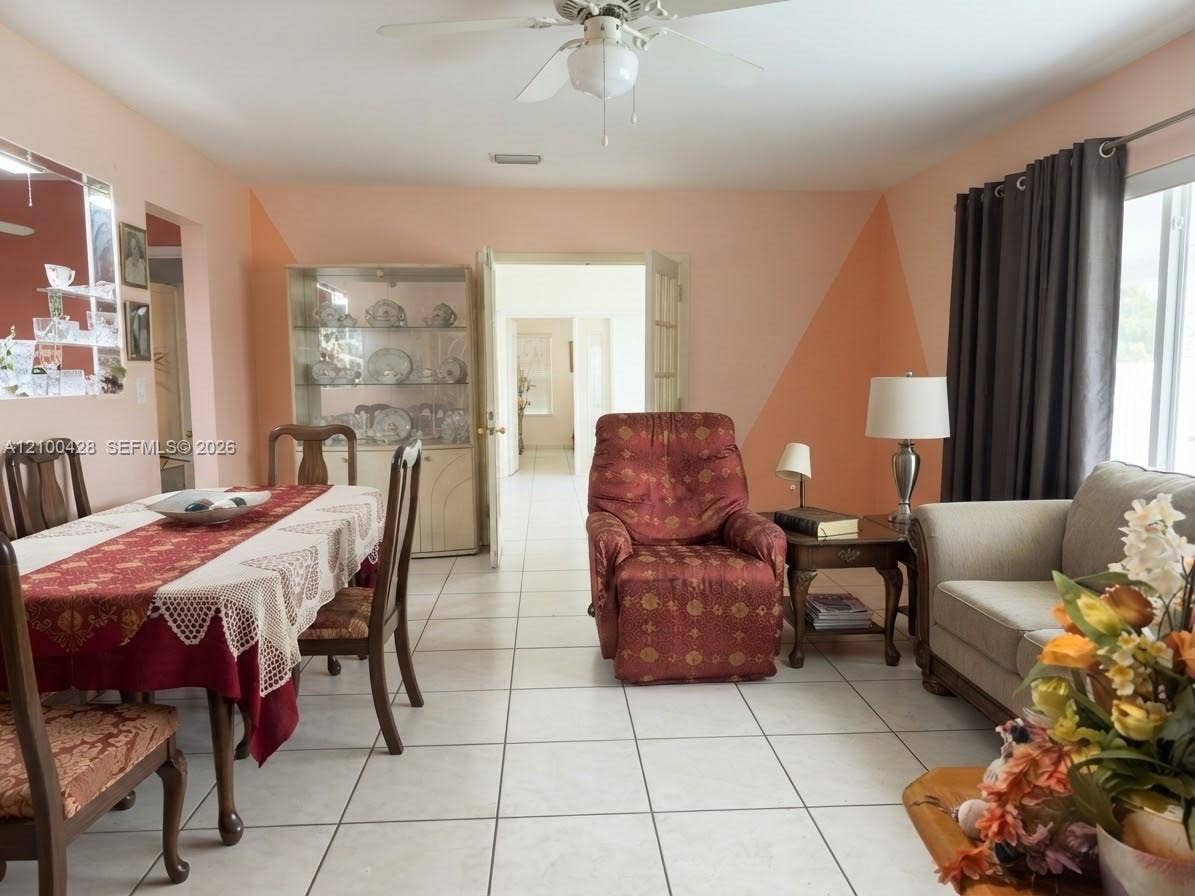 6641 SW 5th Street, Pembroke Pines, FL 33023 Photo 5