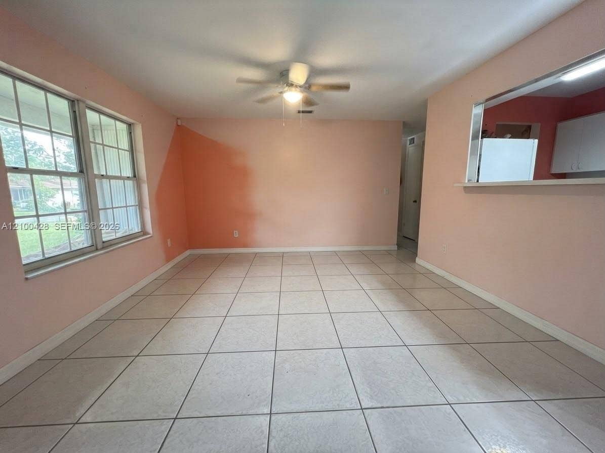 6641 SW 5th Street, Pembroke Pines, FL 33023 AI Staged Empty