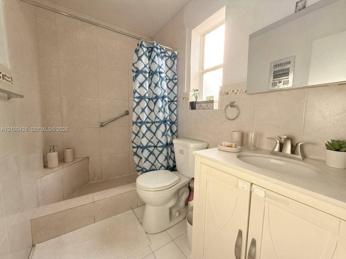 6641 SW 5th Street, Pembroke Pines, FL 33023 Photo 13