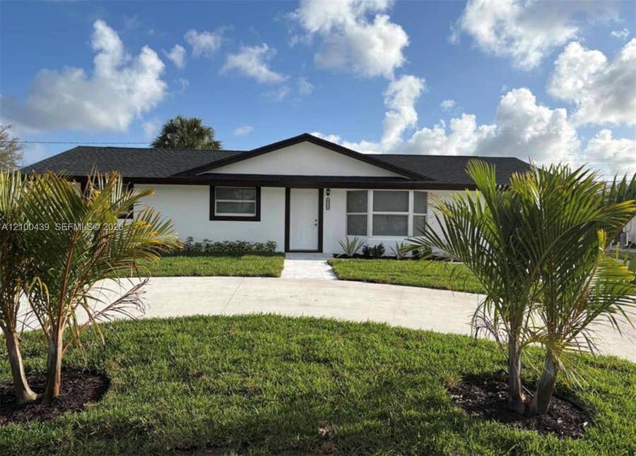 Property photo for 4318 Crestdale Street, Palm Beach Gardens, FL