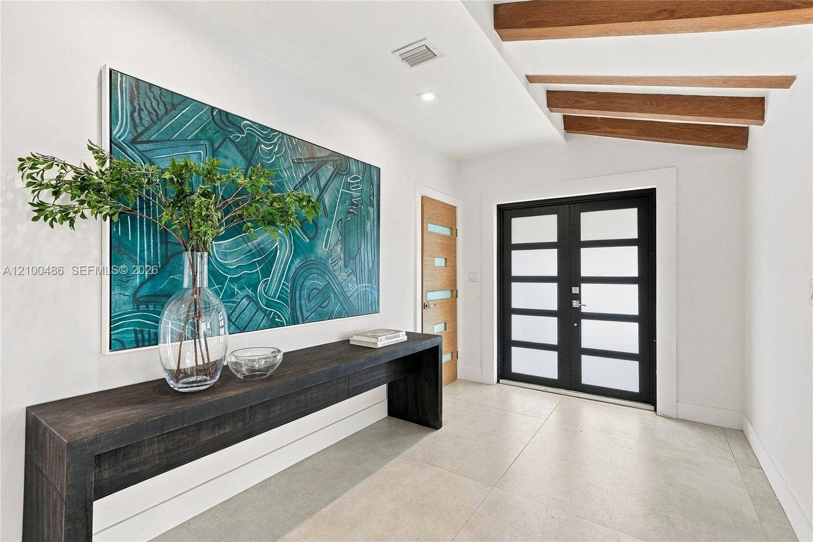 596 W 50th Street, Miami Beach, FL 33140 Photo 9