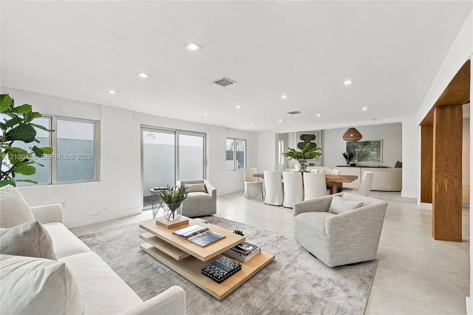 596 W 50th Street, Miami Beach, FL 33140 Photo 12