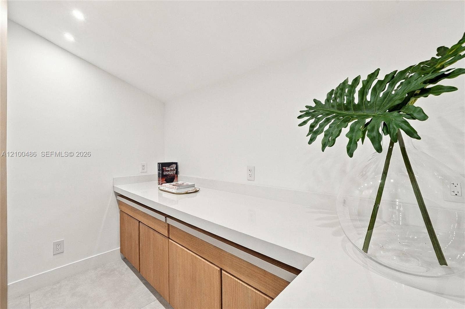 596 W 50th Street, Miami Beach, FL 33140 Photo 29