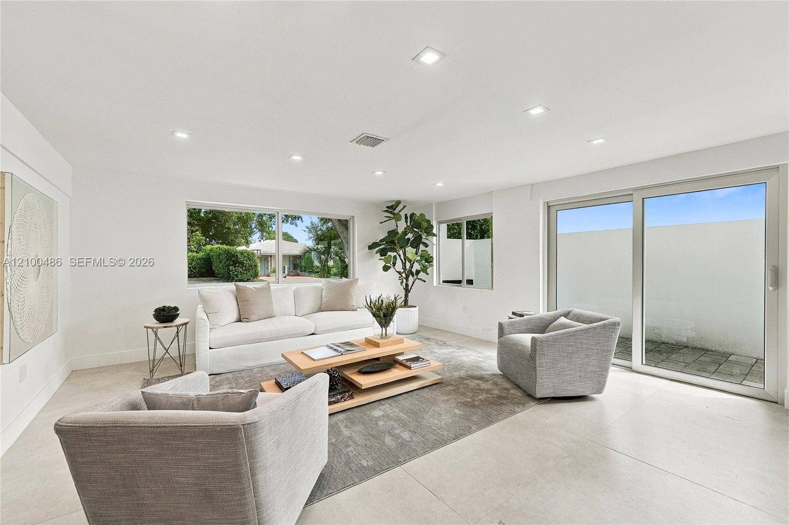 596 W 50th Street, Miami Beach, FL 33140 Photo 14
