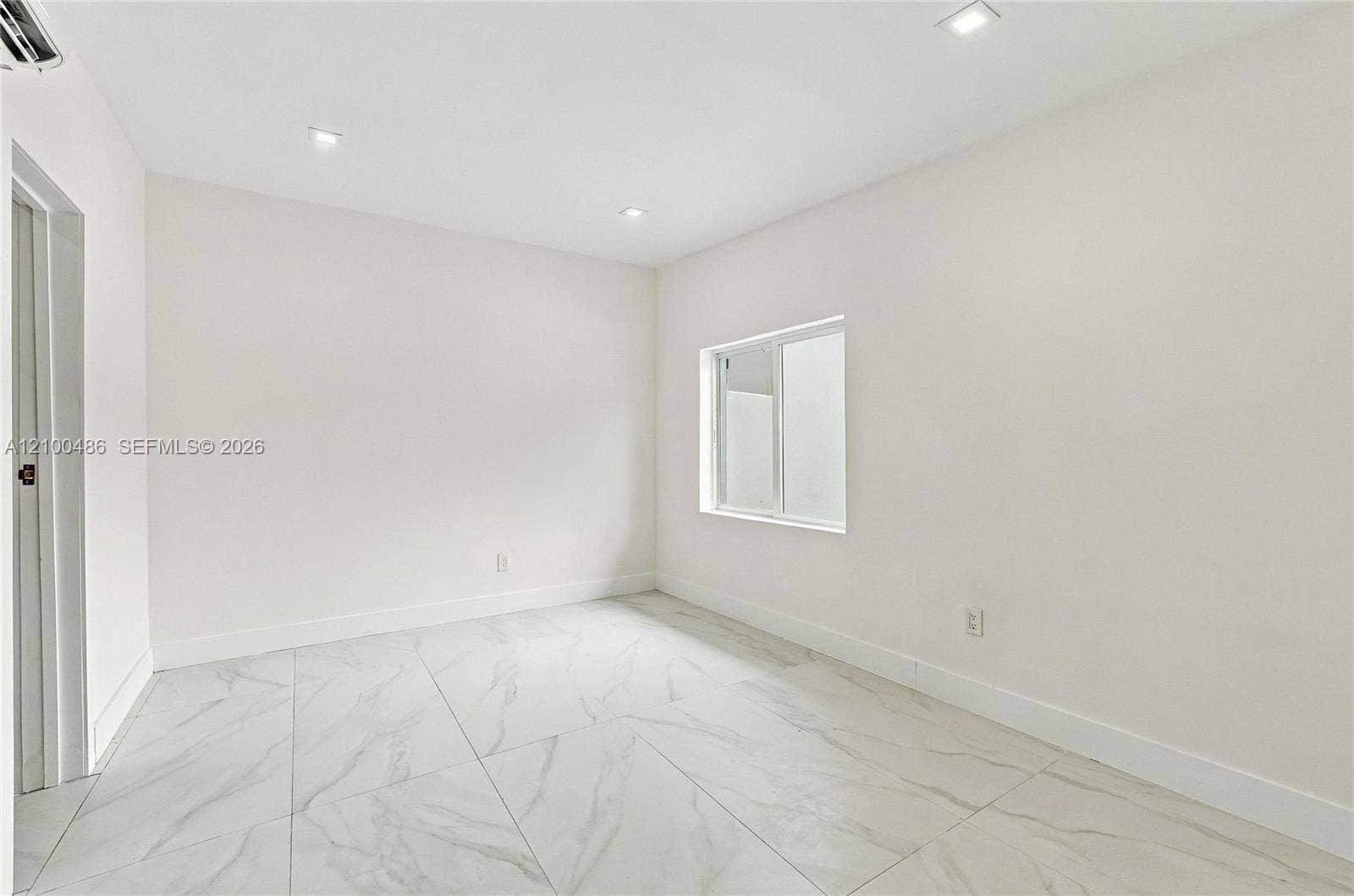 596 W 50th Street, Miami Beach, FL 33140 Photo 49