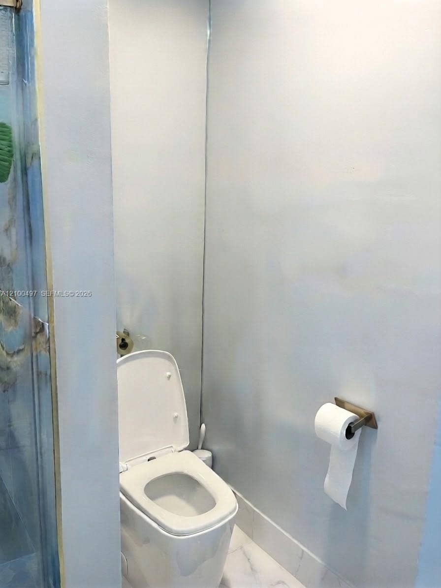 2nd bathroom