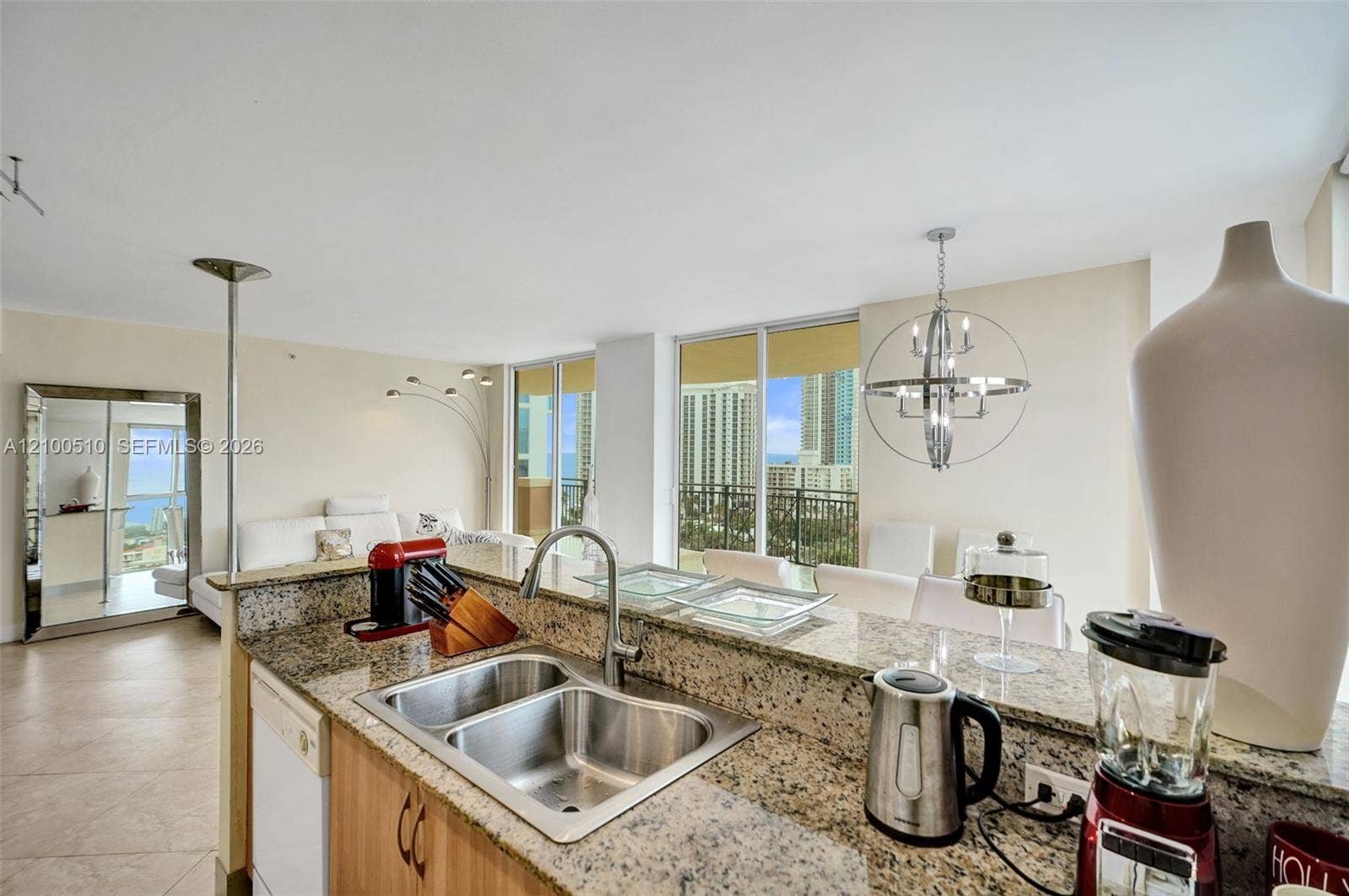 17555 Atlantic Boulevard, #UPH2, Sunny Isles Beach, Sunny Isles Beach, FL 33160 Photo 11