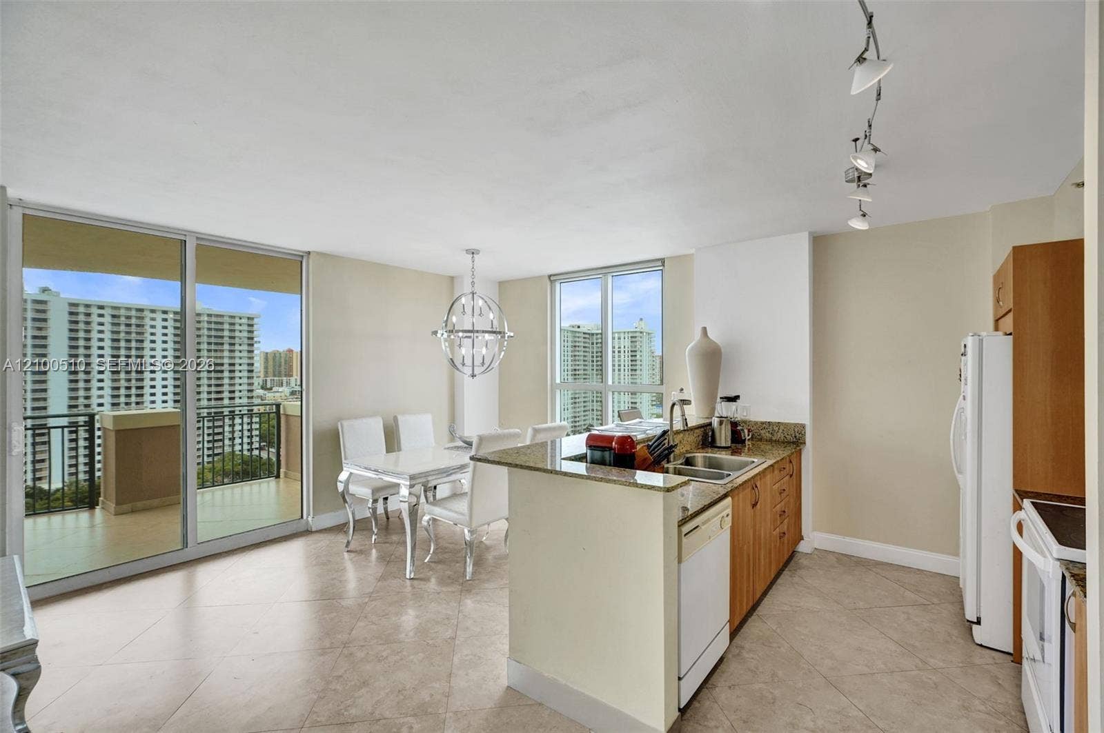 17555 Atlantic Boulevard, #UPH2, Sunny Isles Beach, Sunny Isles Beach, FL 33160 Photo 1