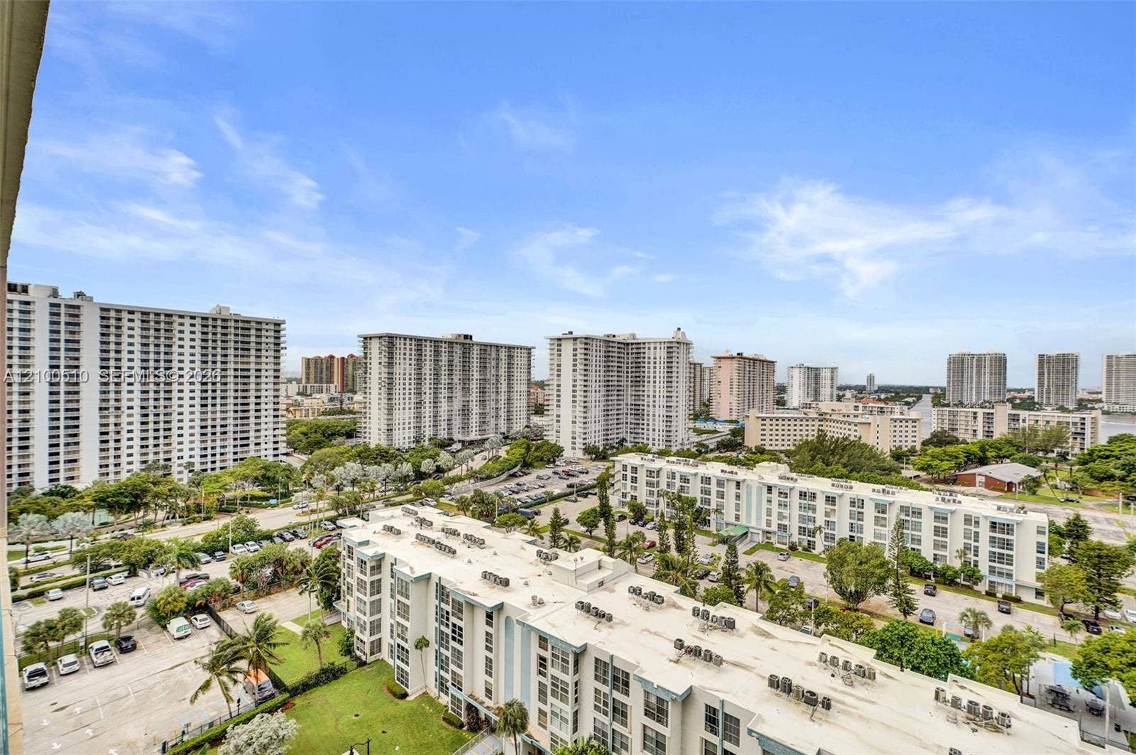 17555 Atlantic Boulevard, #UPH2, Sunny Isles Beach, Sunny Isles Beach, FL 33160 Photo 50