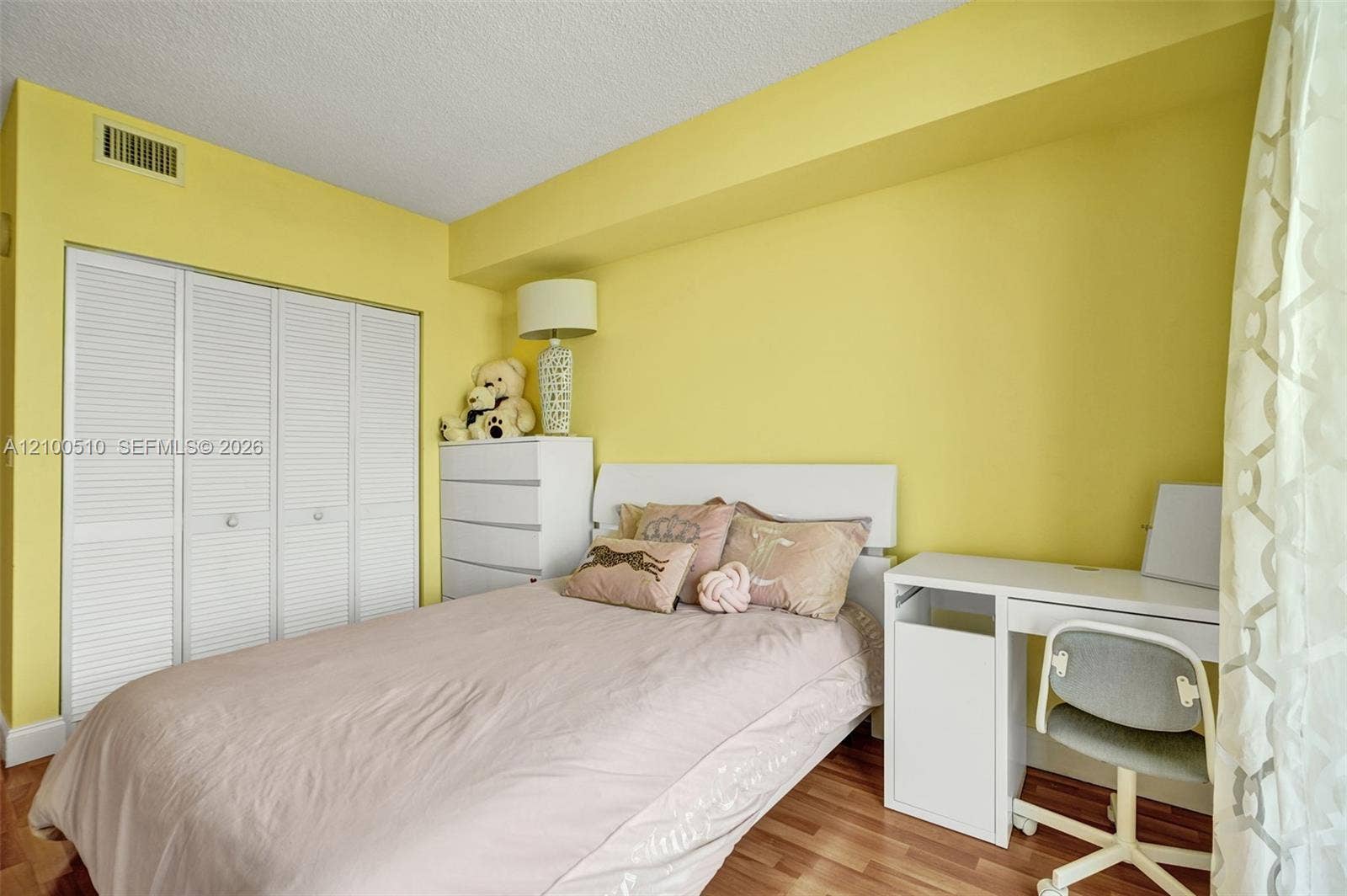 17555 Atlantic Boulevard, #UPH2, Sunny Isles Beach, Sunny Isles Beach, FL 33160 Photo 29