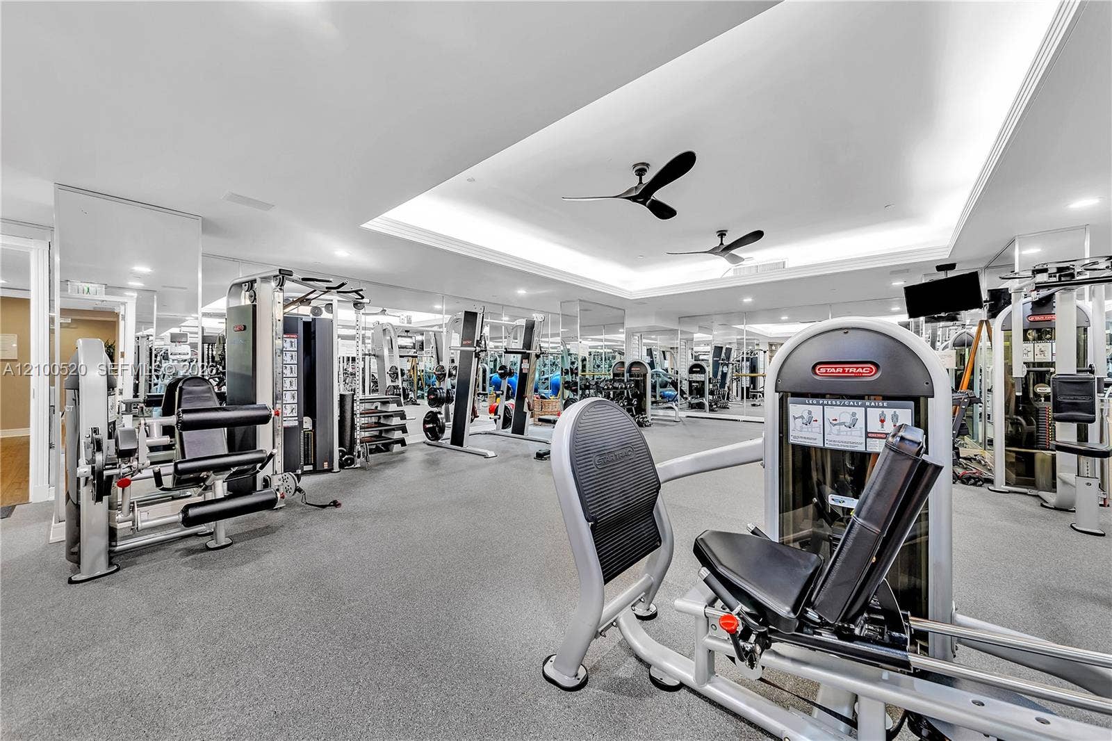 10101 Collins Avenue, #11D +Cabana, Bal Harbour, FL 33154 Photo 92