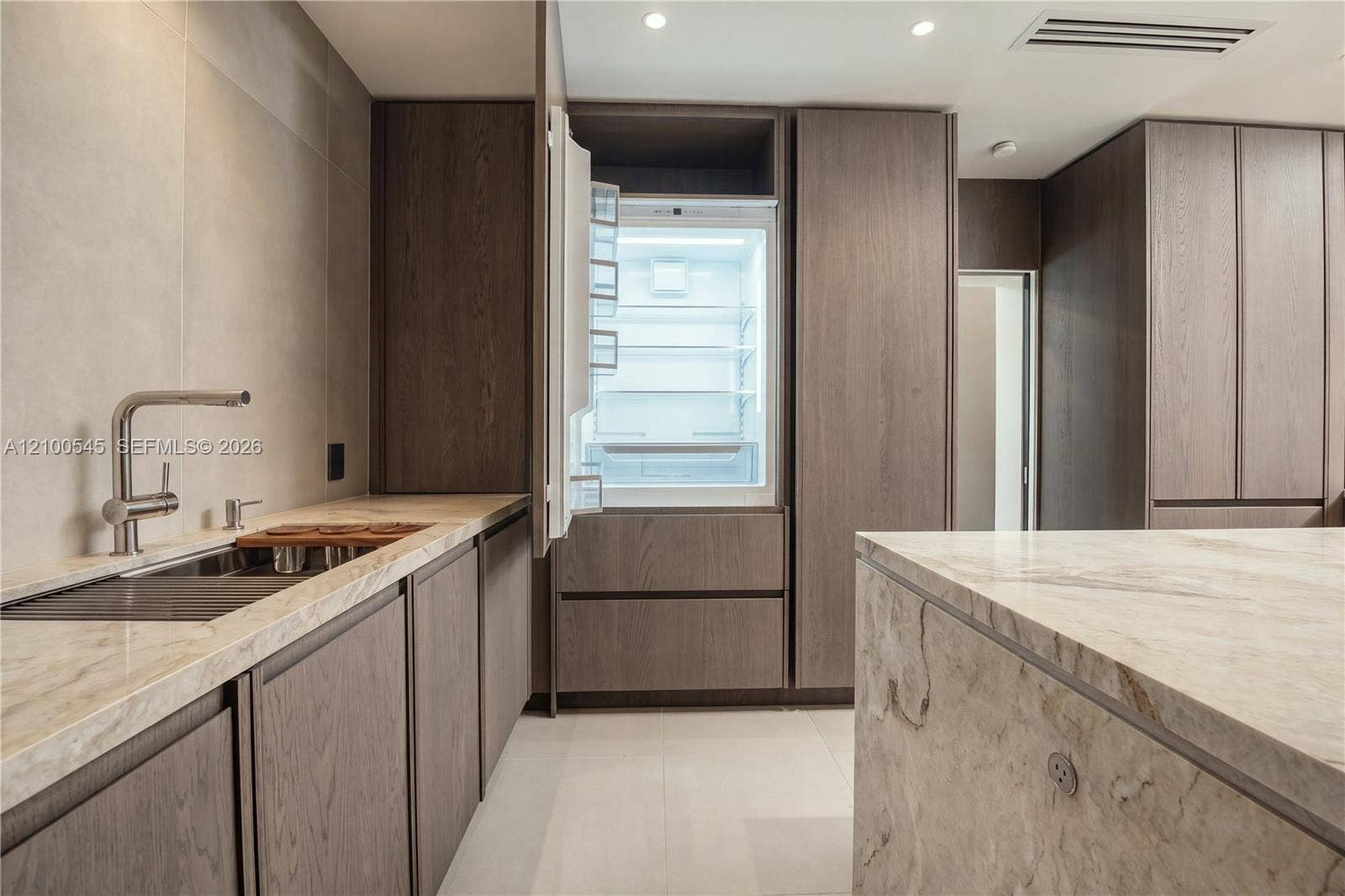 1042 NE 95th Street, Miami Shores, FL 33138 Integrated Sub-Zero refrigerator and freezer