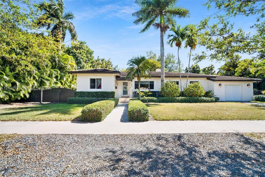Property photo for 330 Viscaya Avenue, Coral Gables, FL