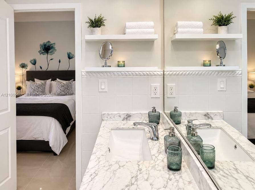 Property photo for 918 Ocean Drive, #201, Miami Beach, FL