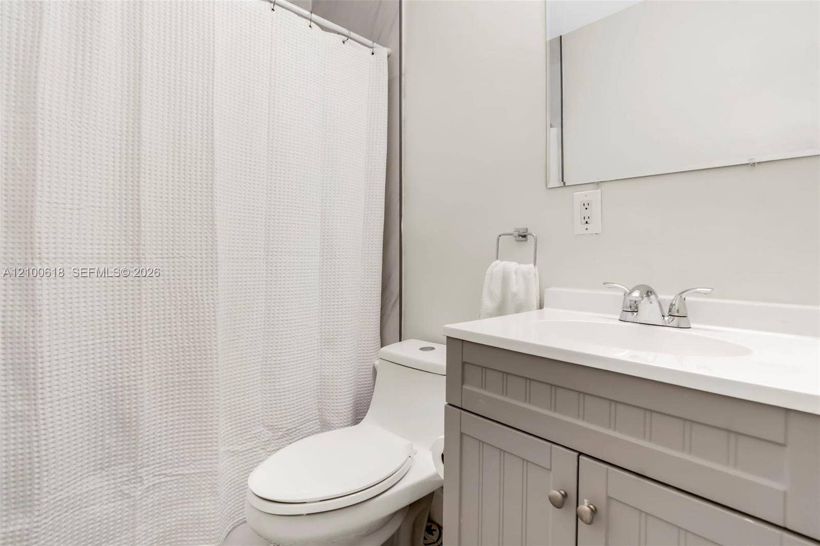 3225 Arthur Terrace, Hollywood, FL 33021 Photo 25