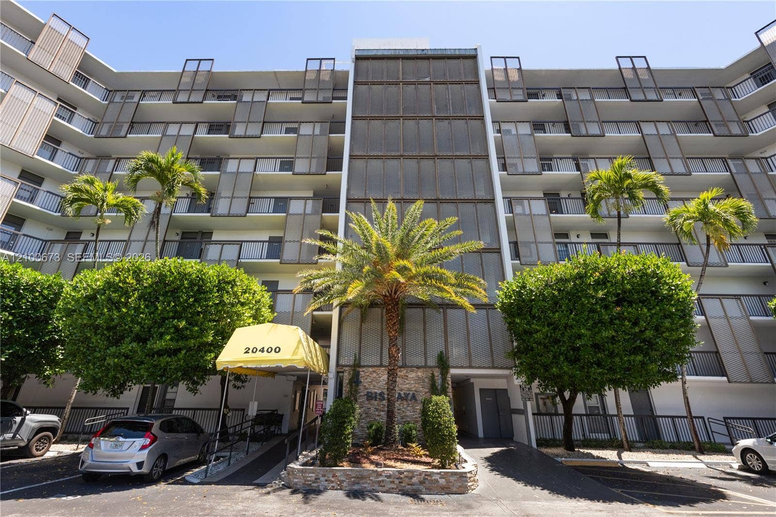20400 W Country Club Drive, #605, Aventura, FL 33180 Photo 34