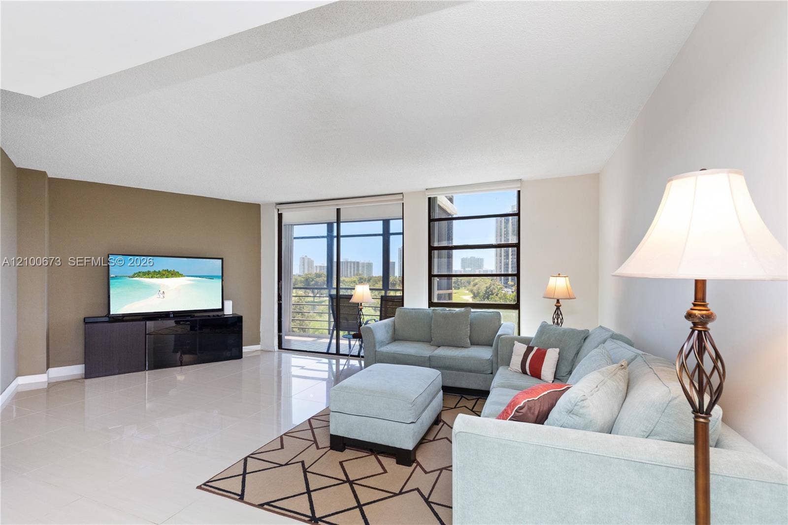 20400 W Country Club Drive, #605, Aventura, FL 33180 Photo 24