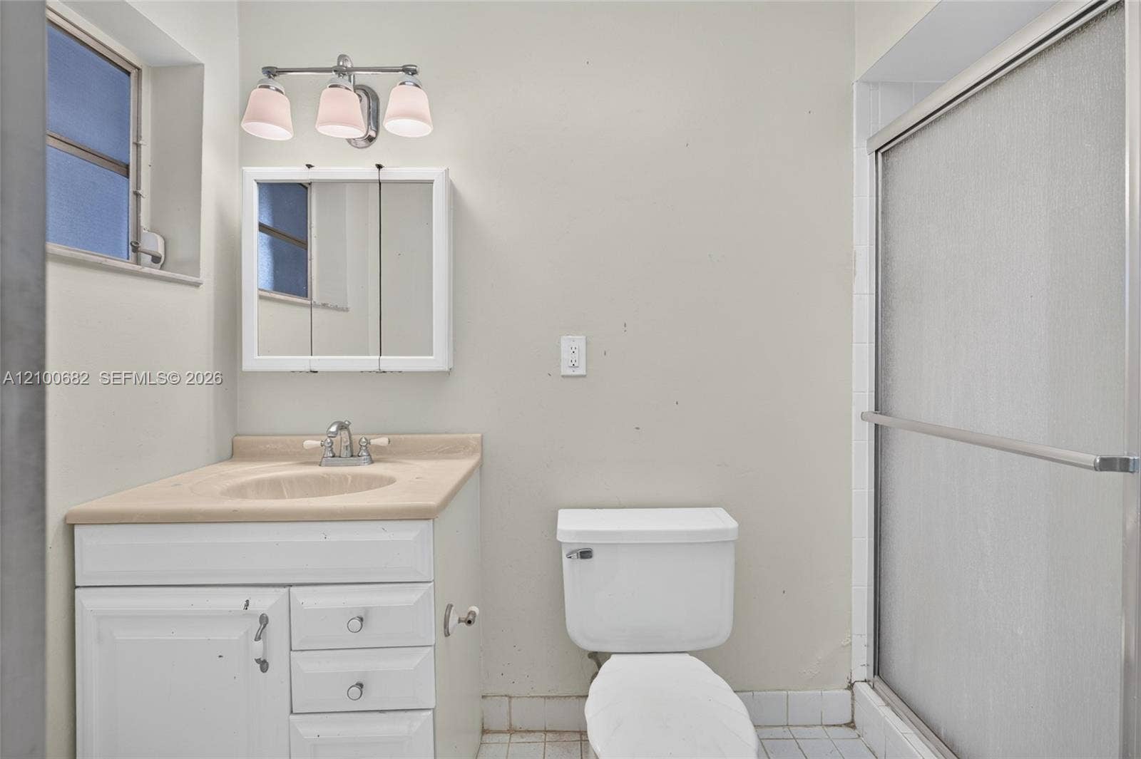 8402 SW 102nd Court, Miami, FL 33173 Main bathroom with a walk-in shower*
