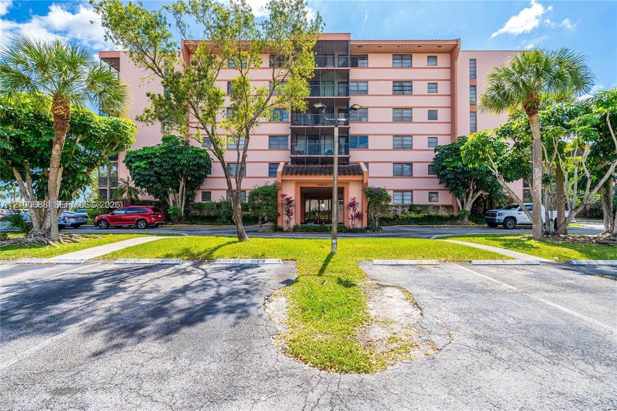 Property photo for 20850 San Simeon Way, #106-5, Miami, FL