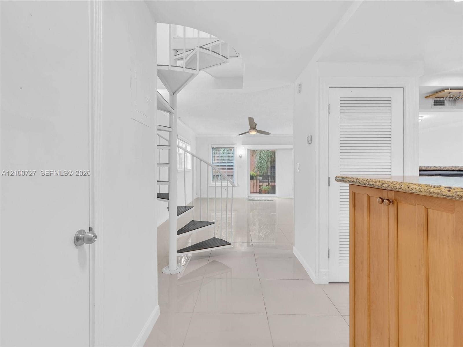 620 Tennis Club Drive, #301, Fort Lauderdale, FL 33311 Photo 4