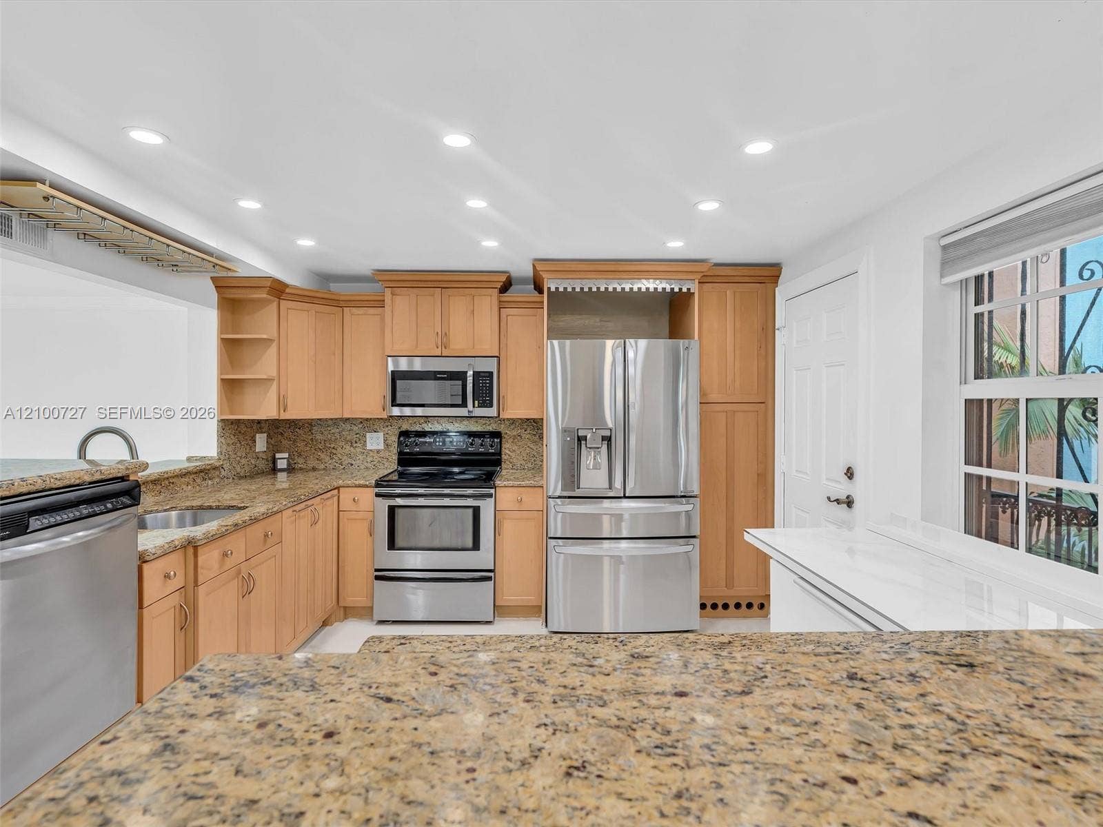620 Tennis Club Drive, #301, Fort Lauderdale, FL 33311 Photo 13