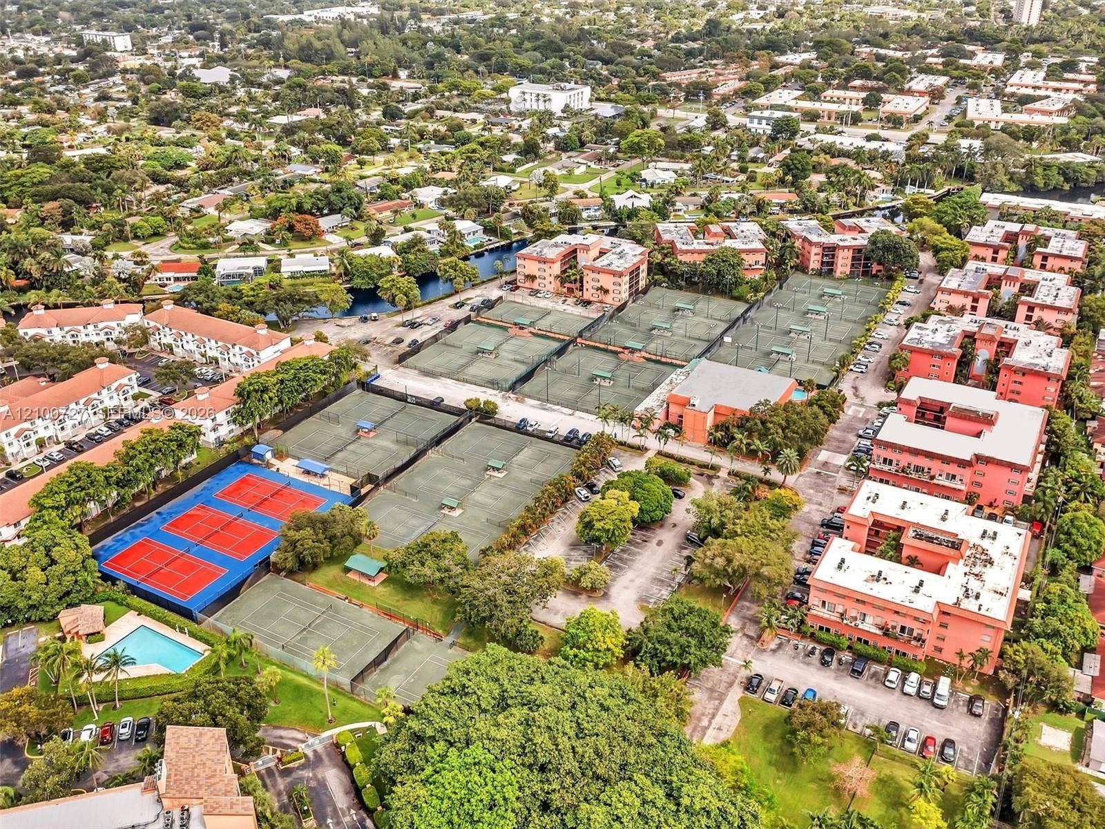 620 Tennis Club Drive, #301, Fort Lauderdale, FL 33311 Photo 37