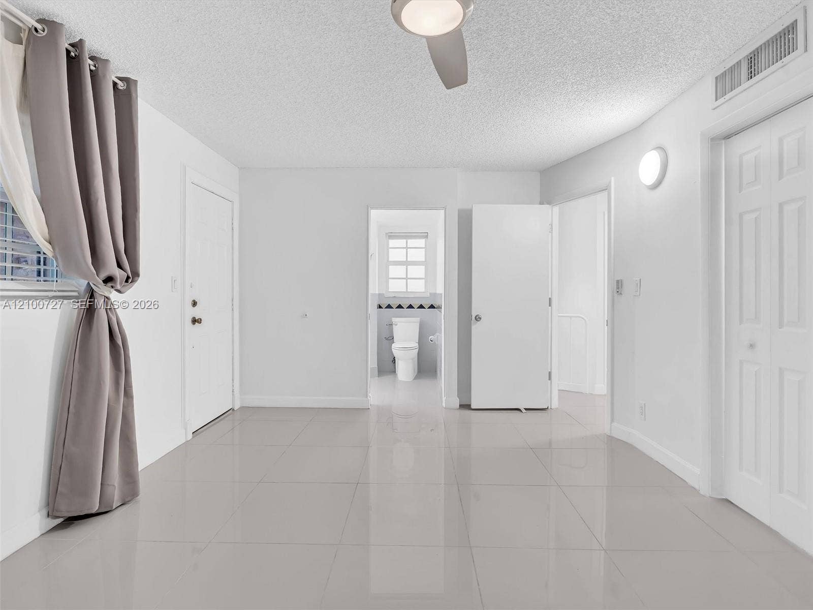 620 Tennis Club Drive, #301, Fort Lauderdale, FL 33311 Photo 17