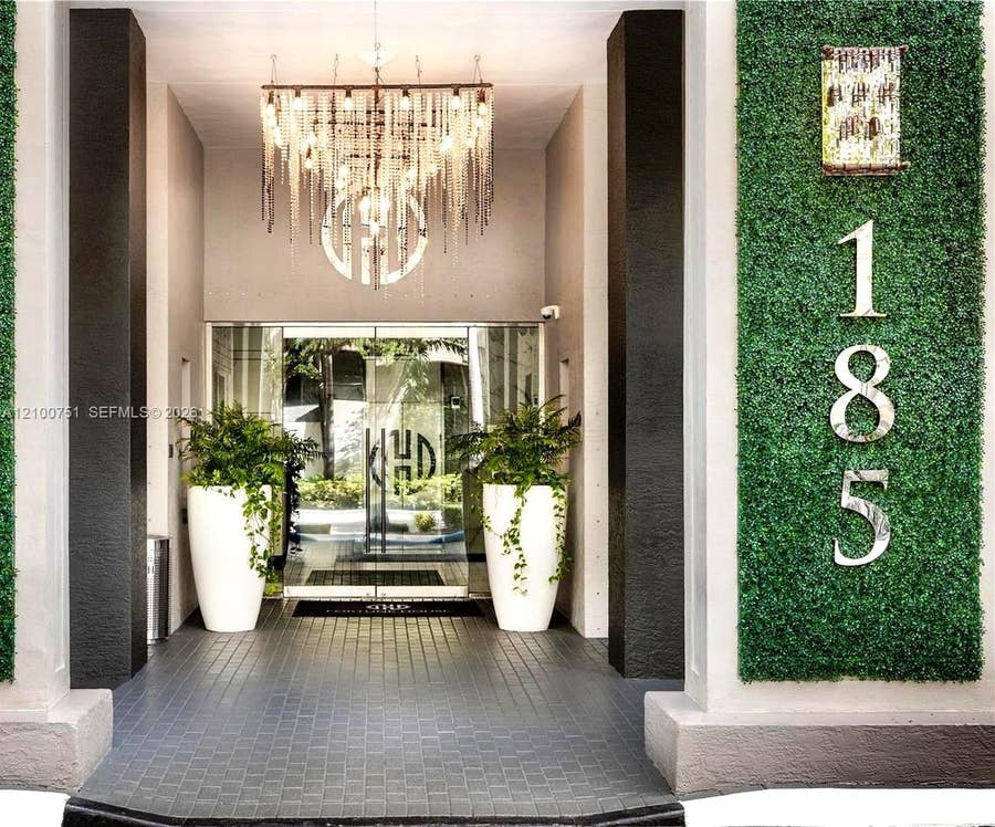 Property photo for 185 SE 14th Terrace, #912, Miami, FL