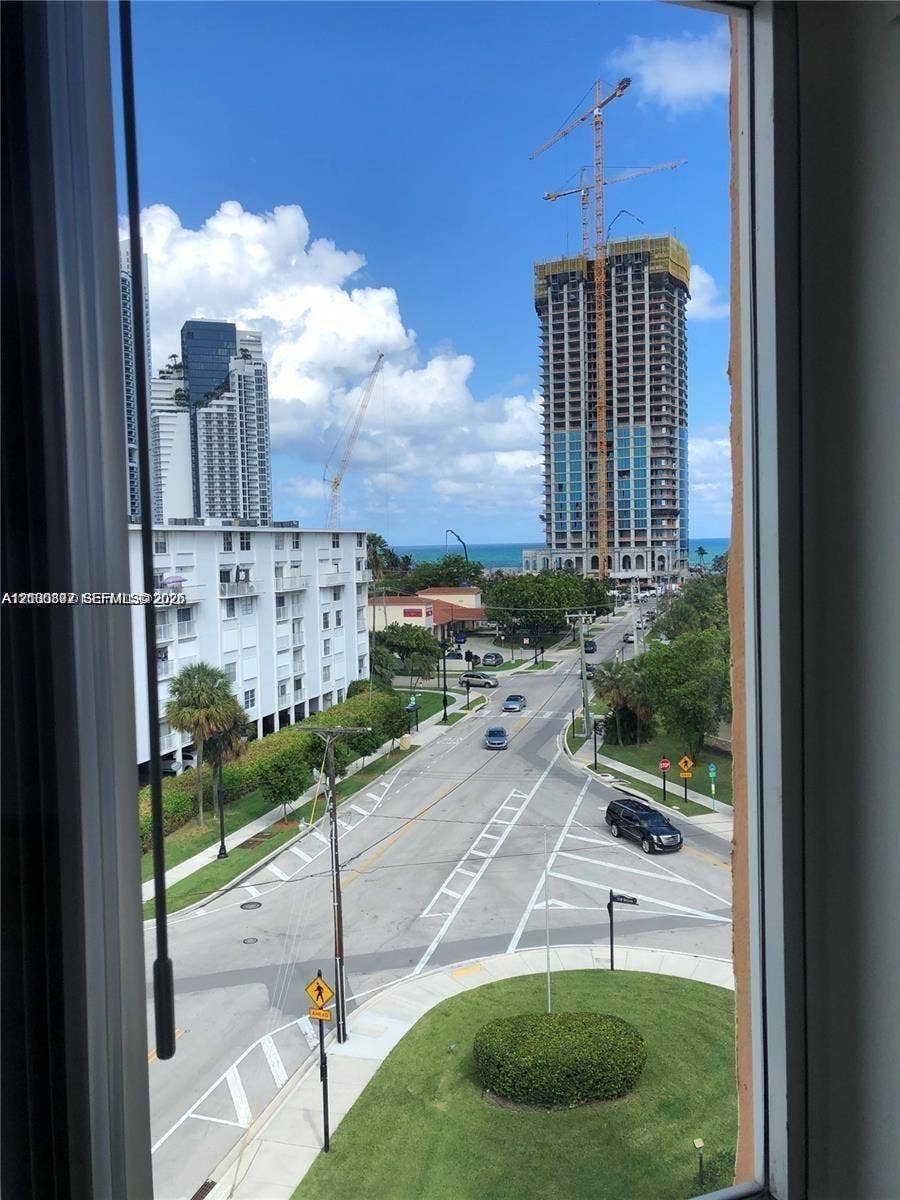 200 178th Drive, #702, Sunny Isles Beach, FL 33160 Photo 3