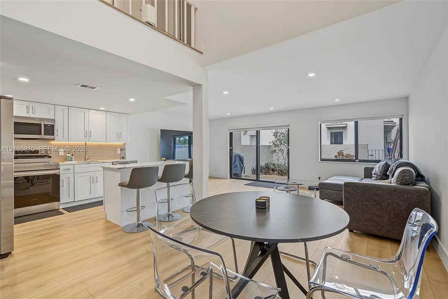Property photo for 2607 N 40th Avenue, Hollywood, FL