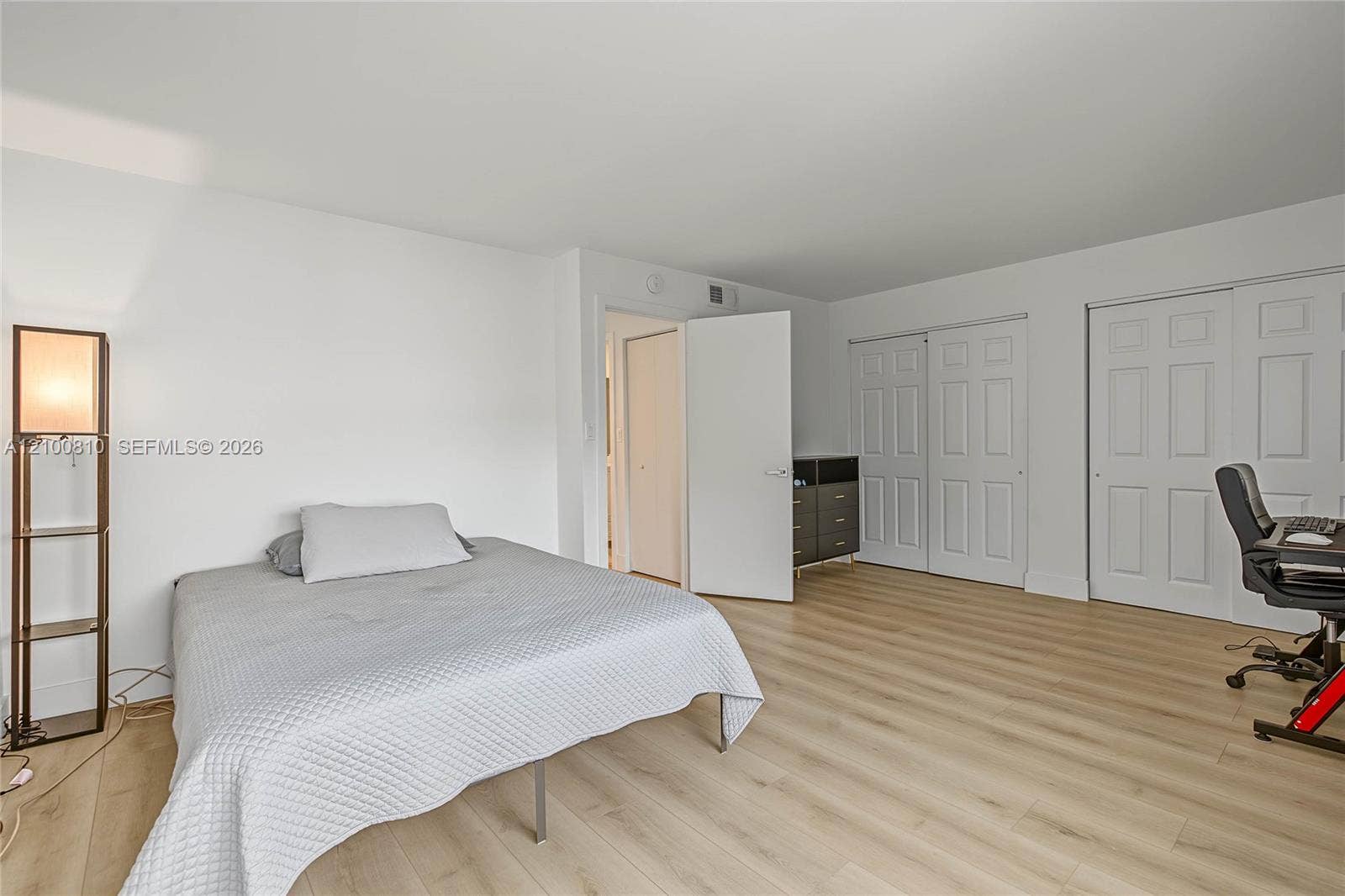 3rd Bedroom Big enough to be another Primary Bedroom