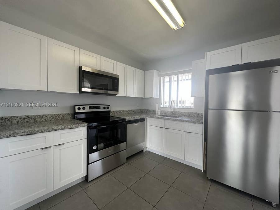 Property photo for 980 NE 170th Street, #212, North Miami Beach, FL