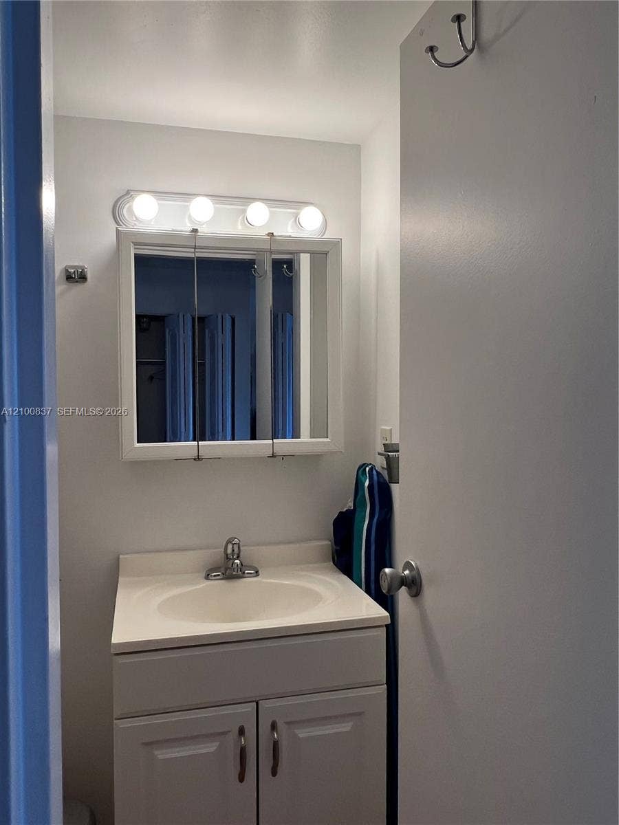 17011 N Bay Road, #918, Sunny Isles Beach, Sunny Isles Beach, FL 33160 Photo 15