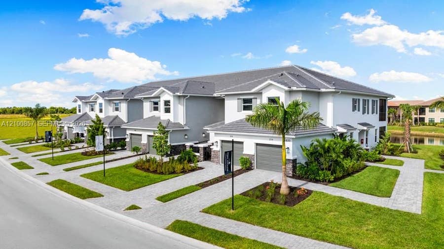 Property photo for 15349 Giardino Drive, #103, Naples, FL
