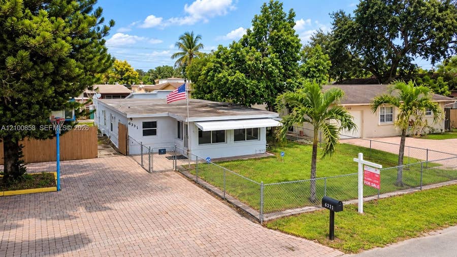 Property photo for 6331 Taylor Street, Hollywood, FL